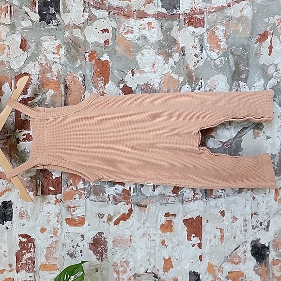 Bonds Waffle Jumpsuit Size 1 12-18 M - Picture 2 of 4